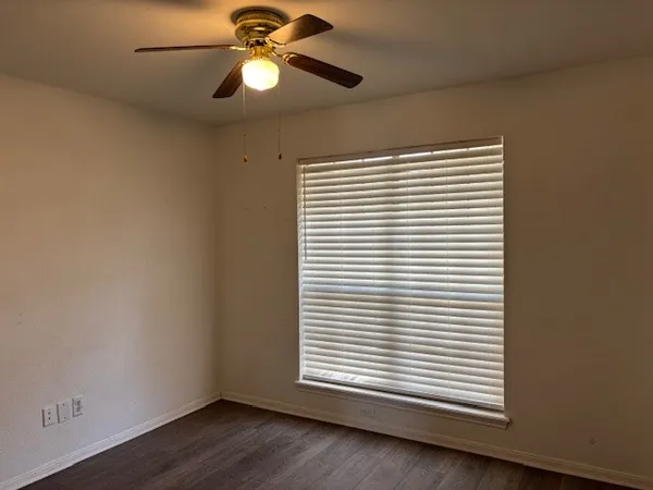 $1,600 | 6913 Fawn Ridge Drive, Corpus Christi, TX 78413