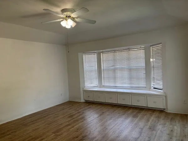 $1,600 | 6913 Fawn Ridge Drive, Corpus Christi, TX 78413