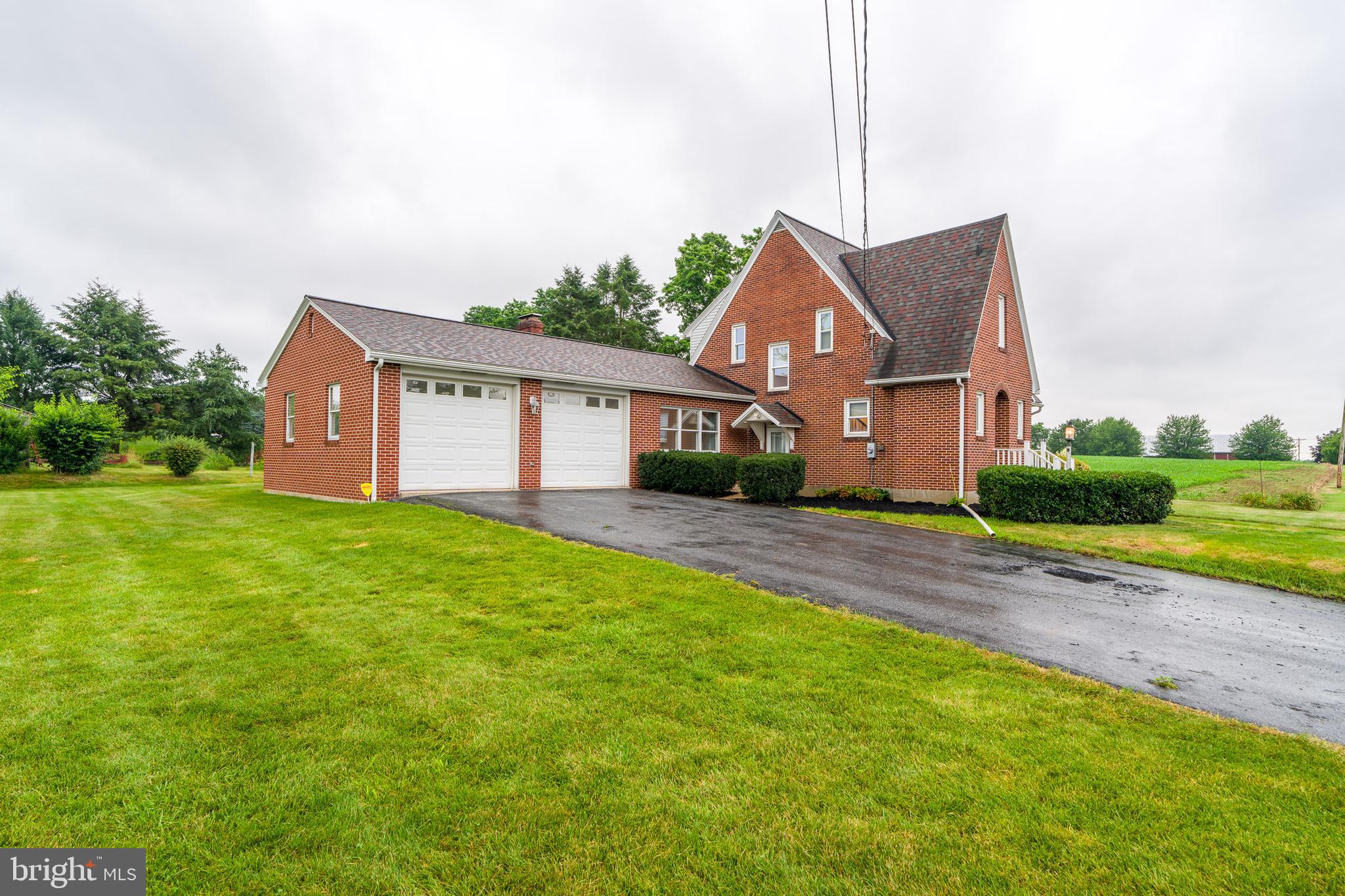 1954 Laudermilch Road Palmyra, PA 17078 - Photo 2 of 20 Gallery Image 2