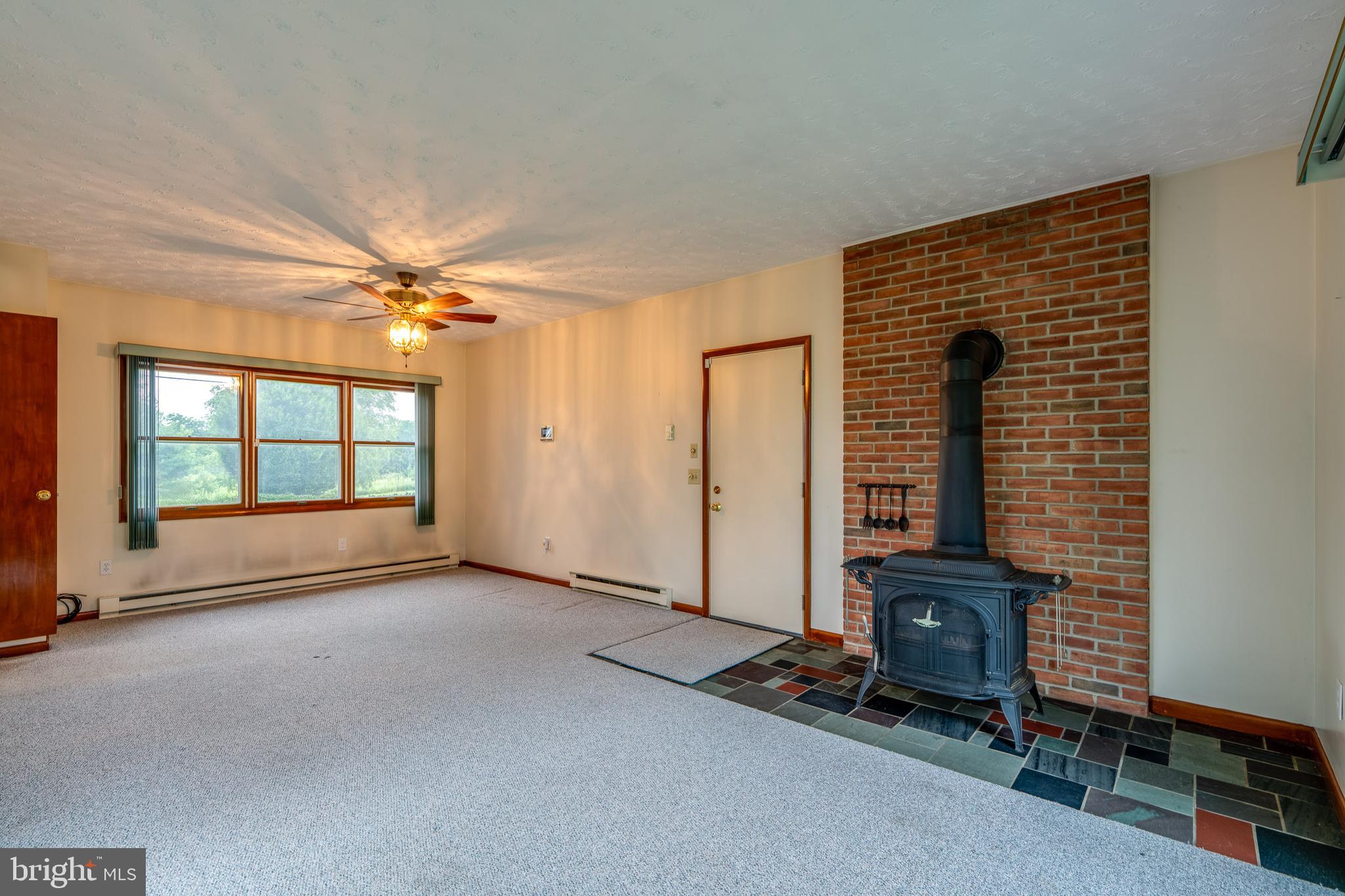 1954 Laudermilch Road Palmyra, PA 17078 - Photo 9 of 20 Gallery Image 9