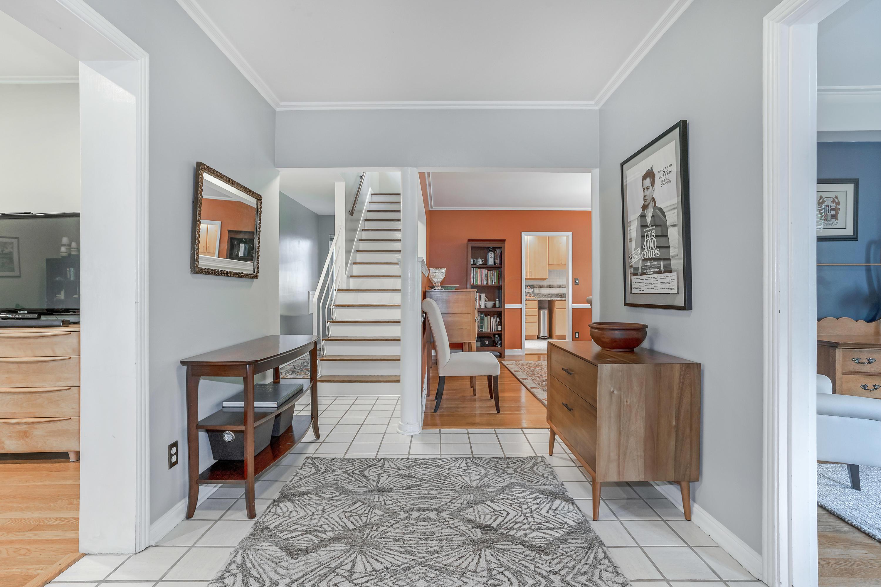 2693 Bryden Road Columbus, OH 43209 - Photo 5 of 49