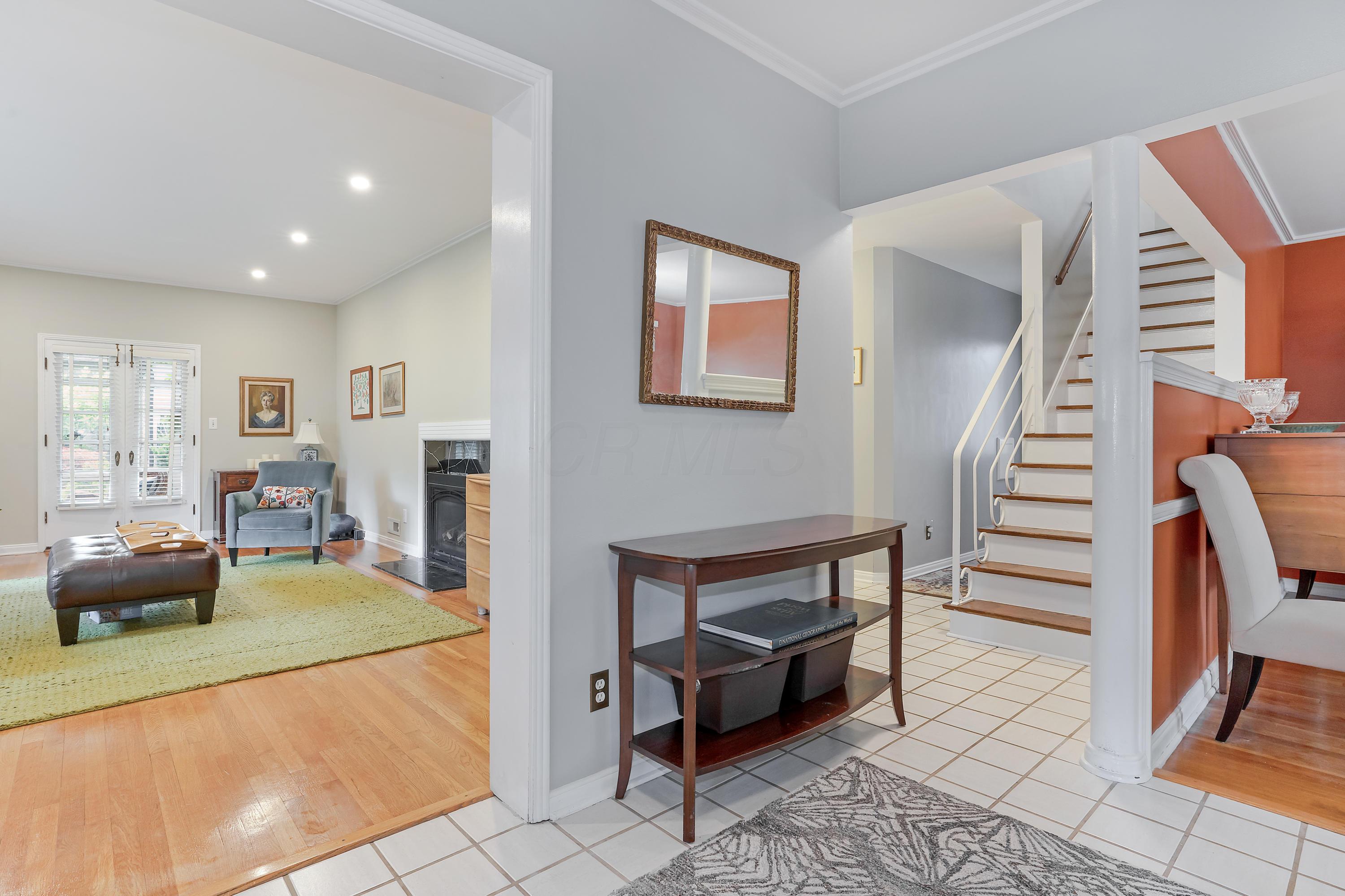 2693 Bryden Road Columbus, OH 43209 - Photo 6 of 49