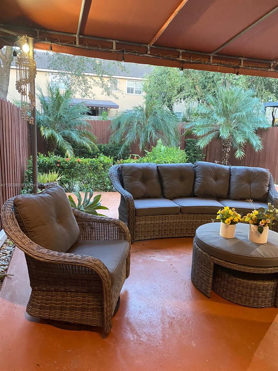 929 Southwest 153rd Path, Unit 929 Miami, FL 33194 - Photo 14 of 17 Gallery Image 14