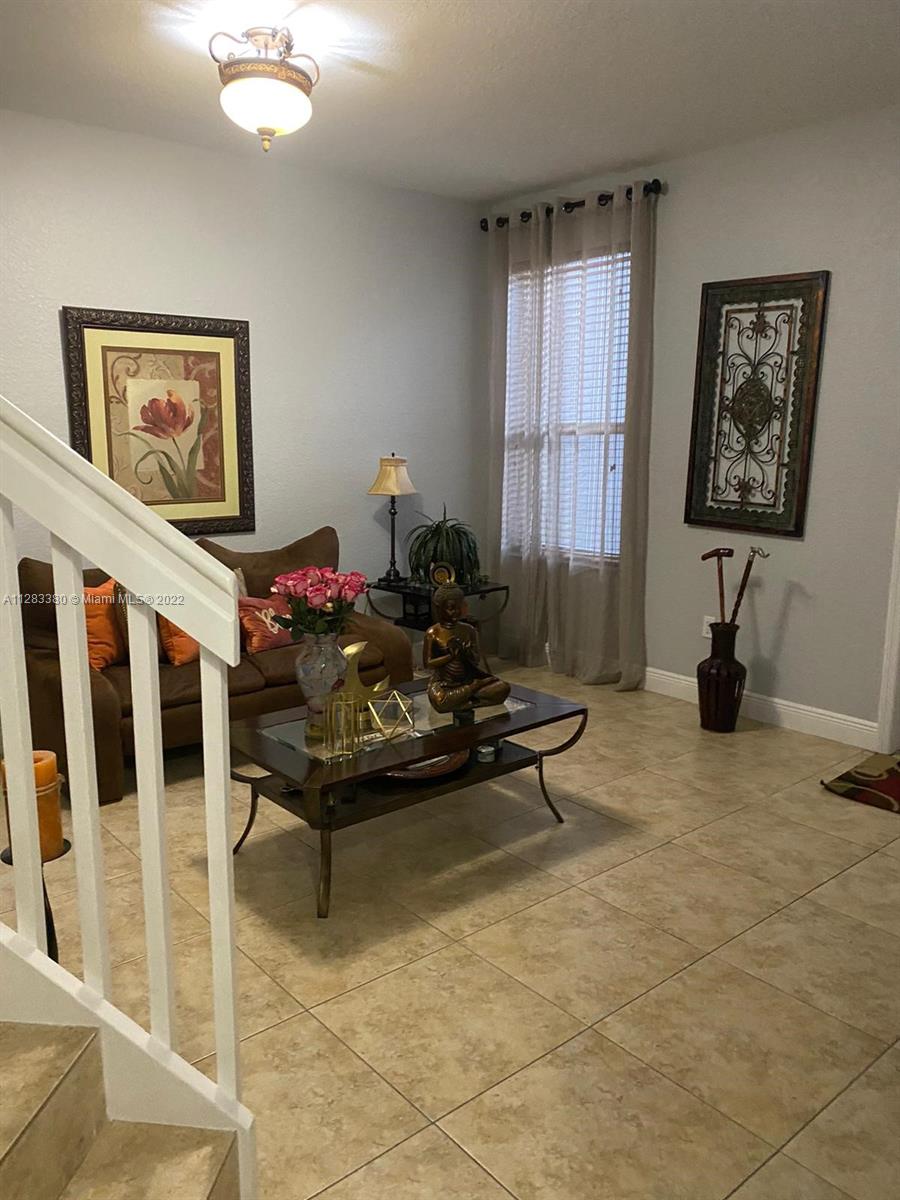 929 Southwest 153rd Path, Unit 929 Miami, FL 33194 - Photo 4 of 17 Gallery Image 4