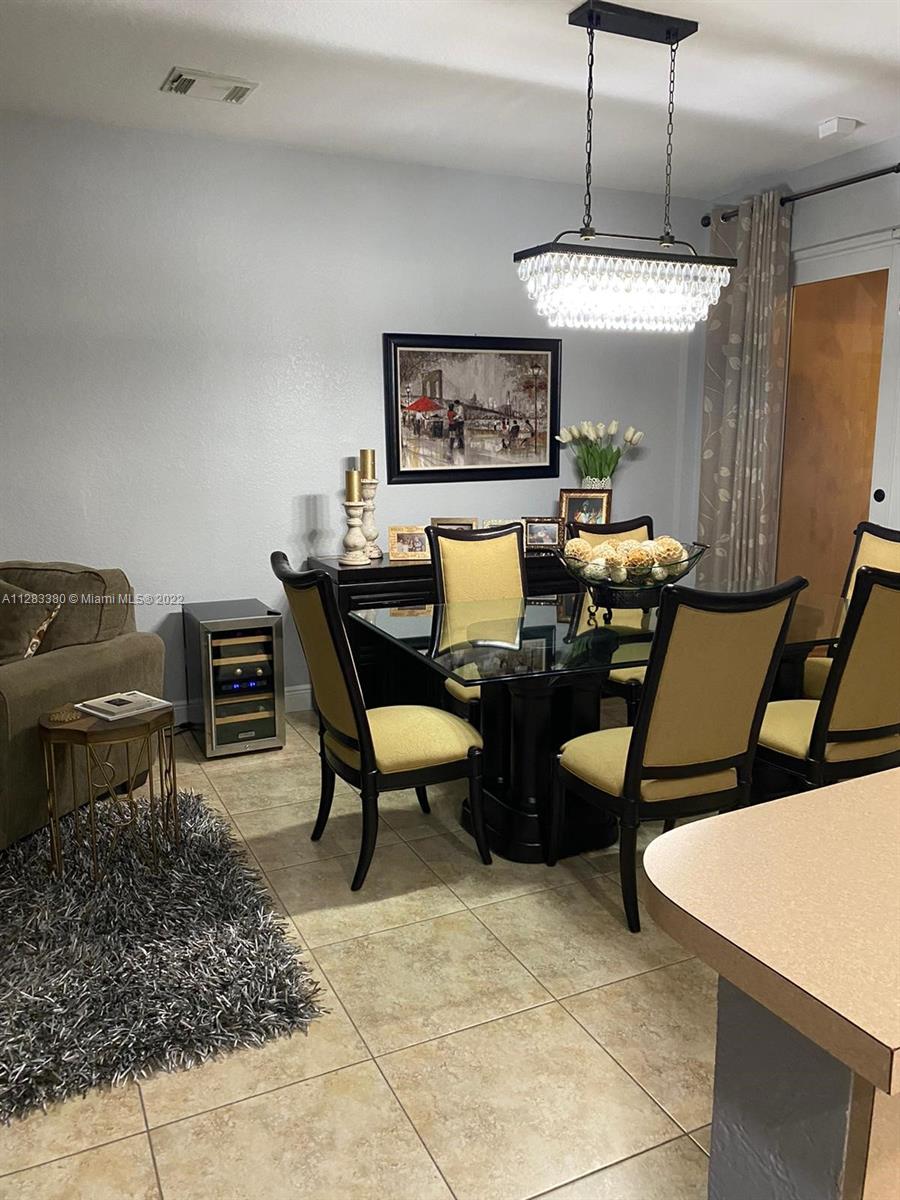 929 Southwest 153rd Path, Unit 929 Miami, FL 33194 - Photo 8 of 17 Gallery Image 8
