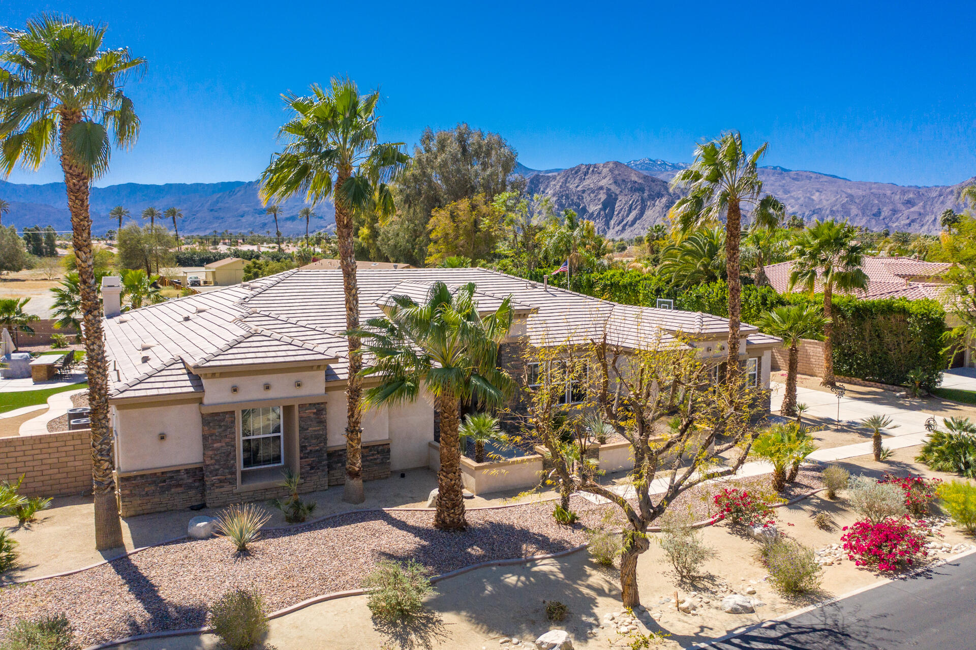 80445 Paria Way Indio, CA 92201 - Photo 55 of 70 a view of a chairs and table in the patio