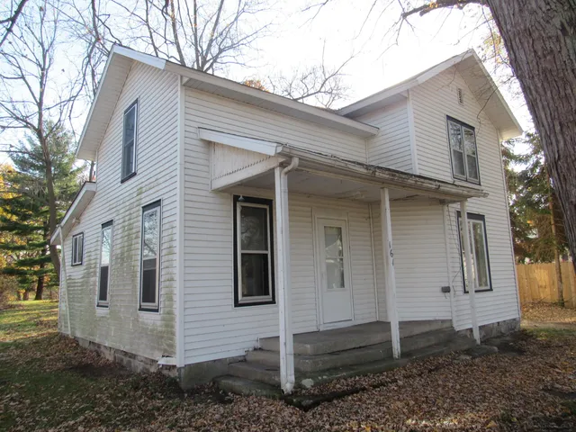 $173,500 | 161 Palmer Avenue, Colon, MI 49040