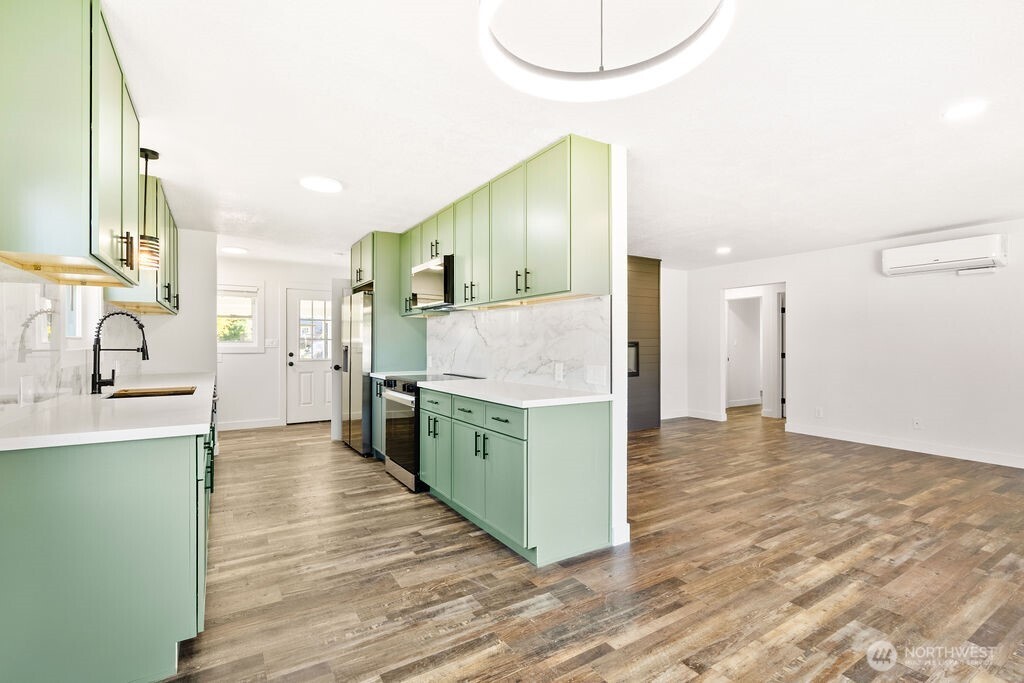 412 South 3rd Street McCleary, WA 98557 - Photo 8 of 38