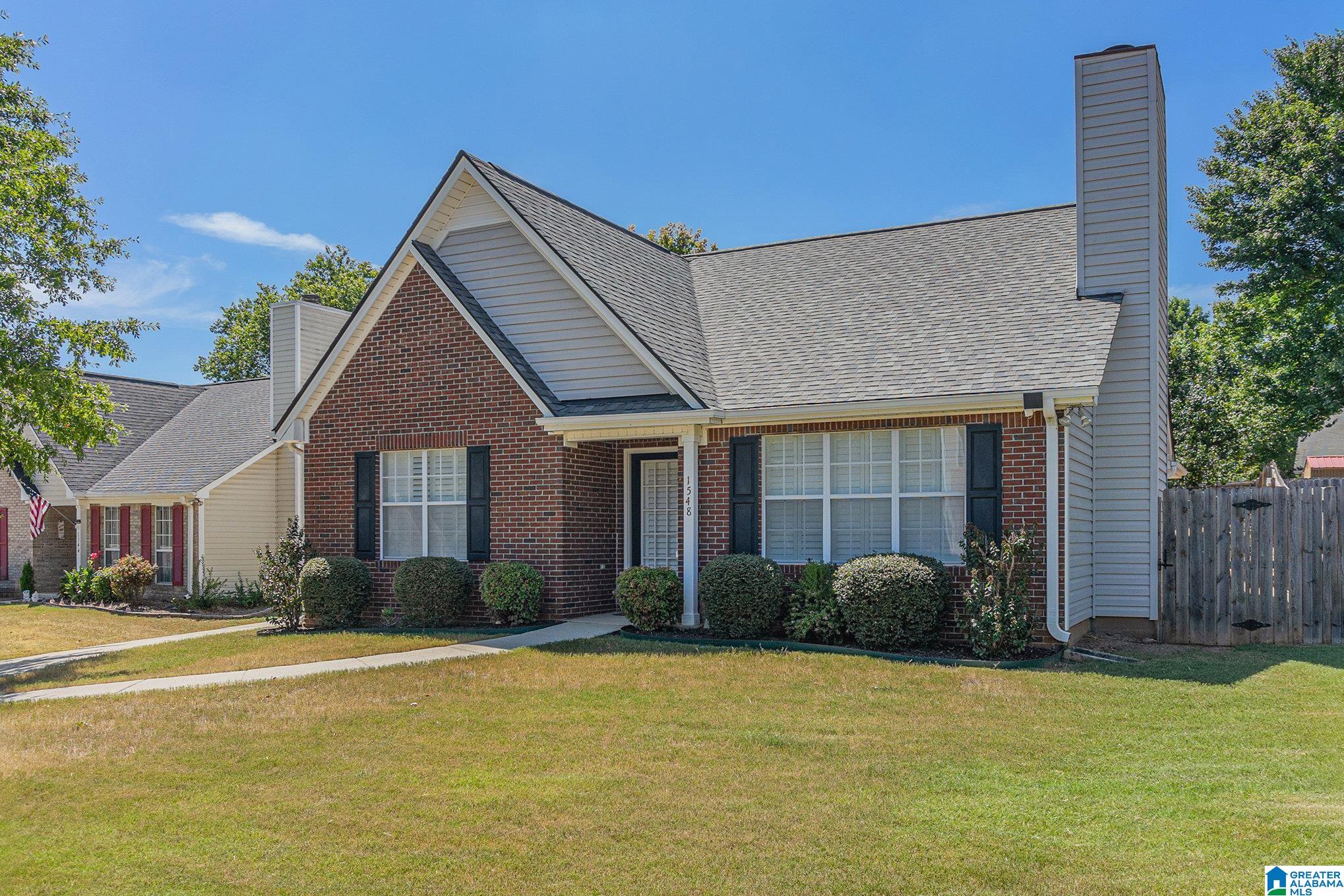 1548 Oliver Road Leeds, AL 35094 - Photo 3 of 17