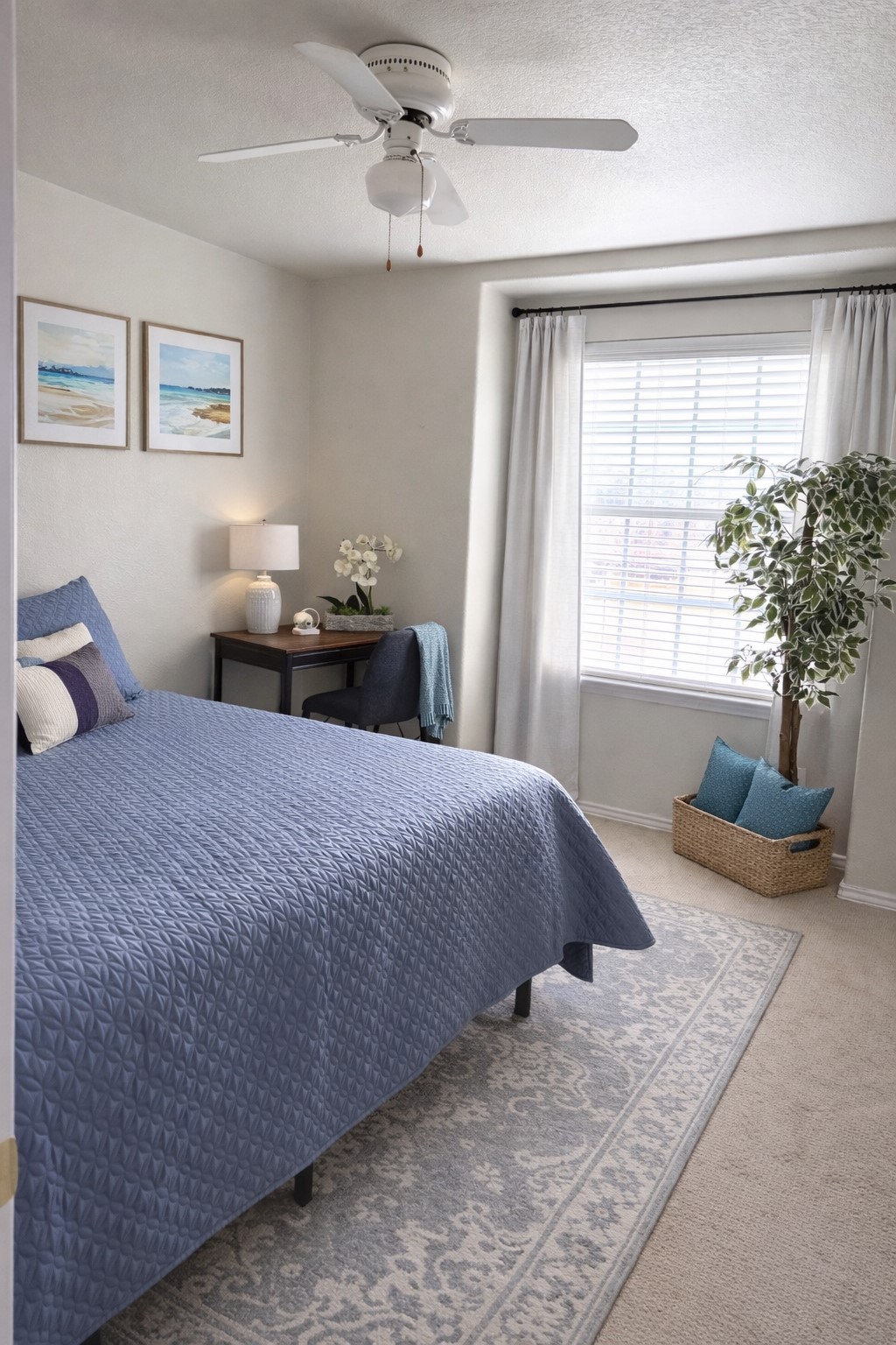 917 Sebastian Bend, Unit B Pflugerville, TX 78660 - Photo 16 of 20 a bedroom with a large bed and a window