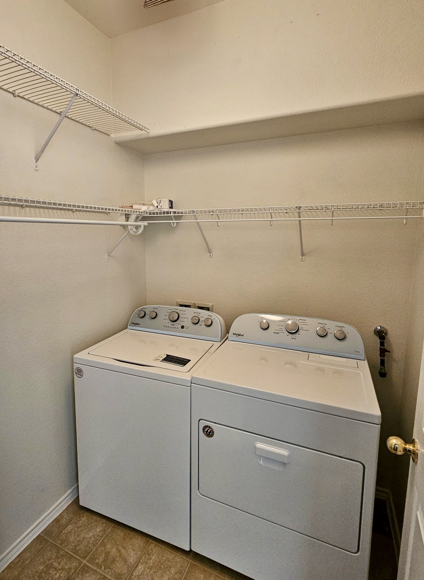 917 Sebastian Bend, Unit B Pflugerville, TX 78660 - Photo 17 of 20 a utility room with dryer and washer