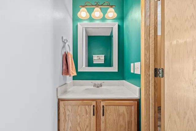 $305,000 | 12688 74th Avenue North, Maple Grove, MN 55369