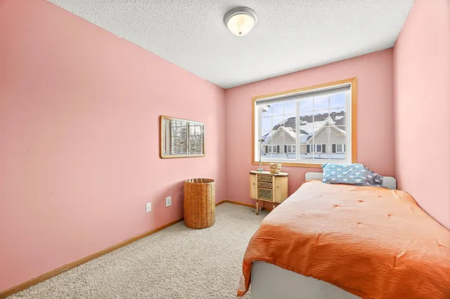 $305,000 | 12688 74th Avenue North, Maple Grove, MN 55369