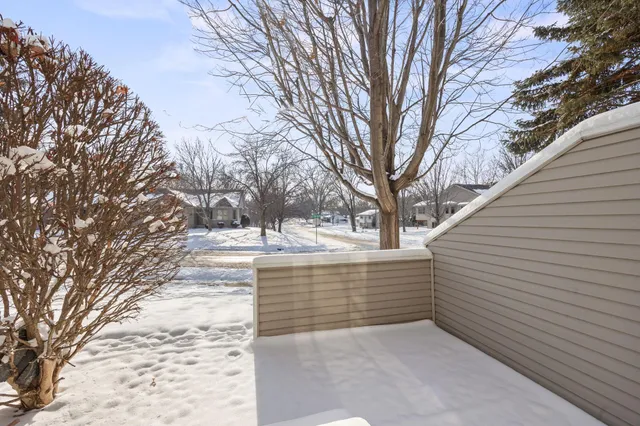 $305,000 | 12688 74th Avenue North, Maple Grove, MN 55369