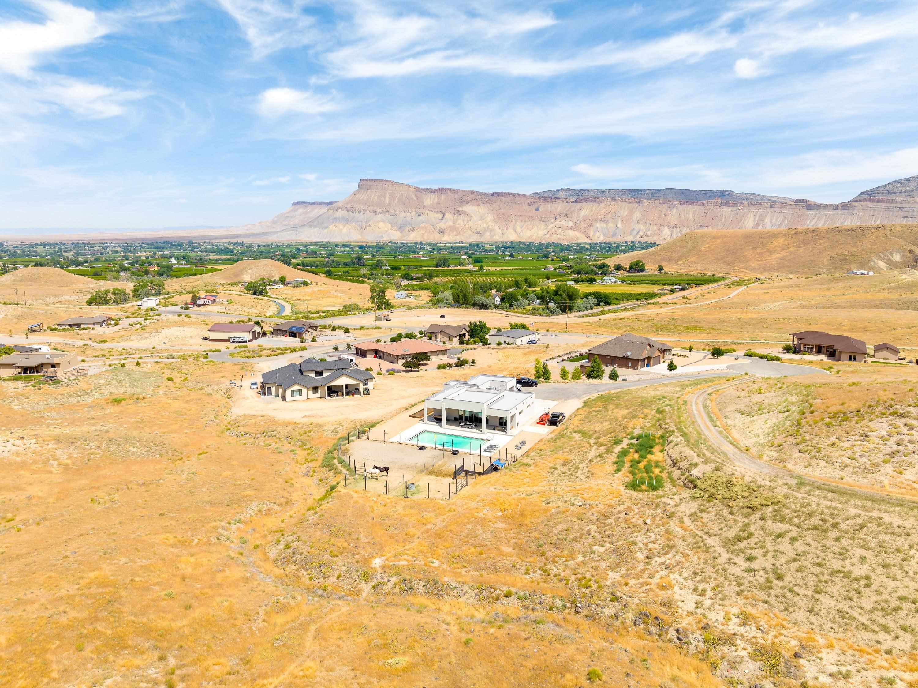 3685 East Road Palisade, CO 81526 - Photo 39 of 42 a view of an ocean