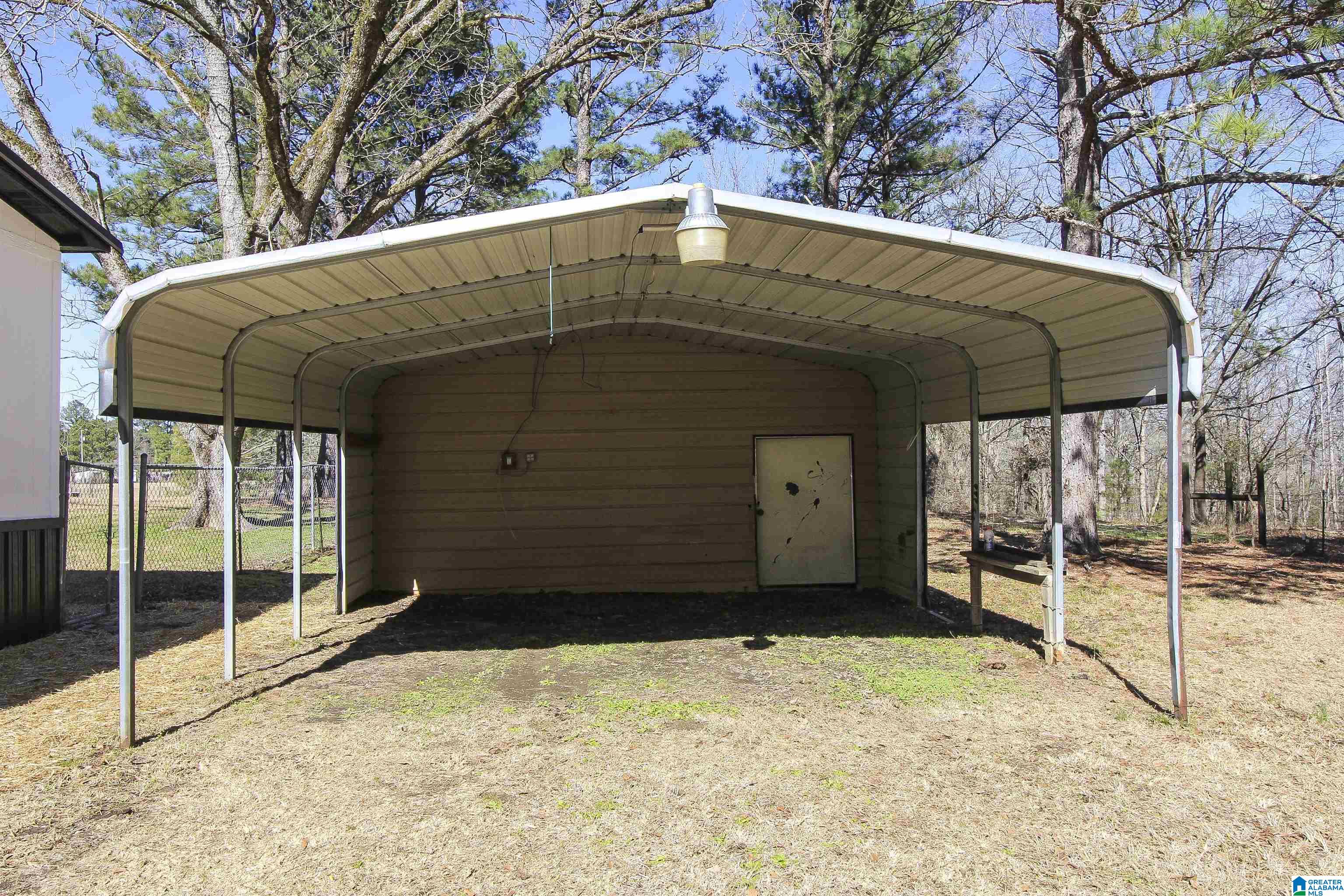 1976 Kirkseys Bend Ohatchee, AL 36271 - Photo 44 of 71