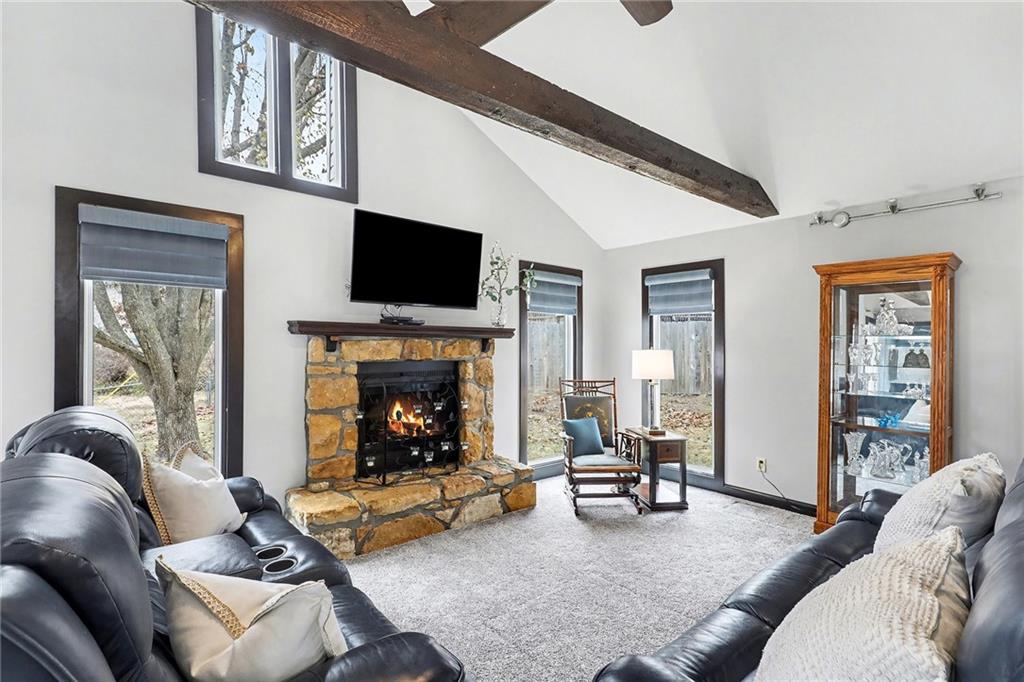 10244 Reeds Road Overland Park, KS 66207 - Photo 14 of 24