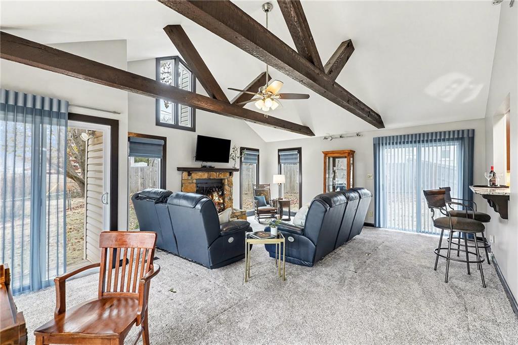 10244 Reeds Road Overland Park, KS 66207 - Photo 16 of 24