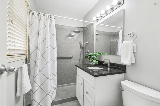 $435,000 | 10244 Reeds Road, Overland Park, KS 66207