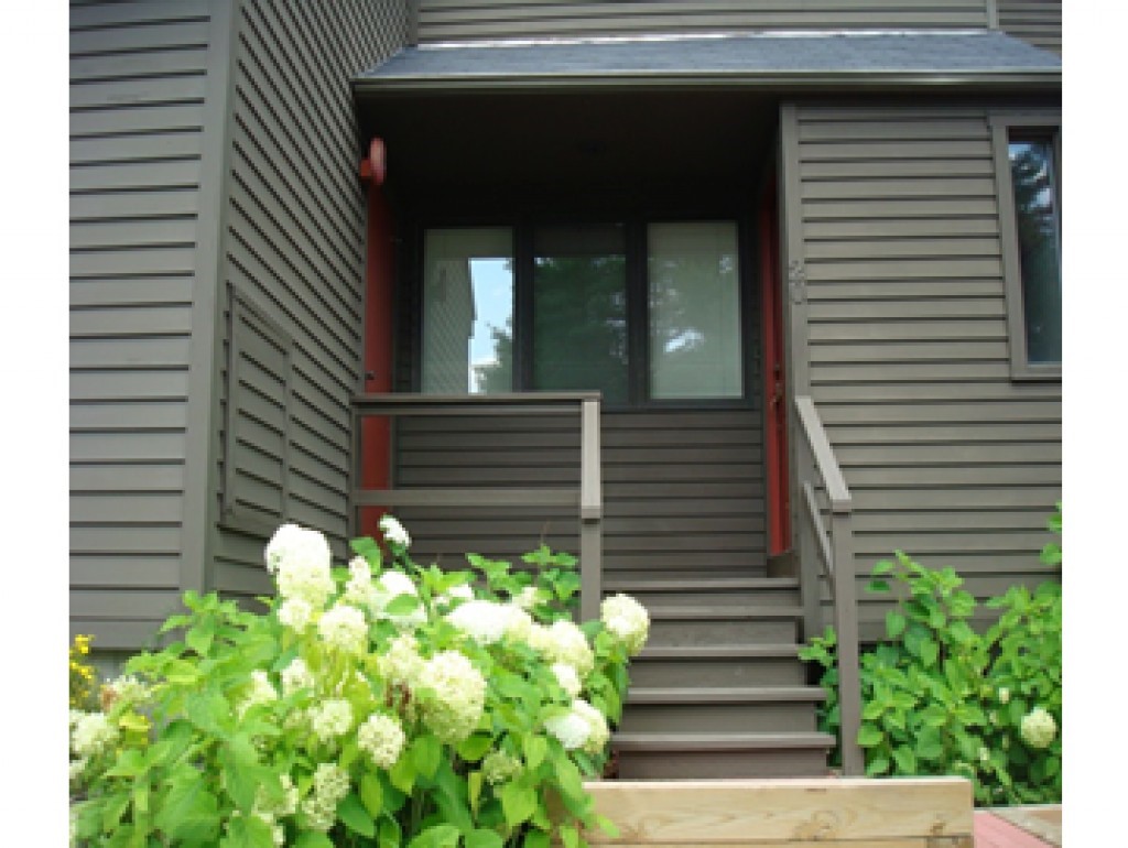 20 College Hl Road, Unit 20 Hanover, NH 03755 - Photo 1 of 13 Gallery Image 1