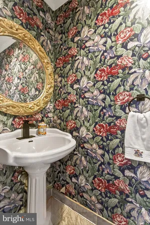 a view of an entryway with a chandelier