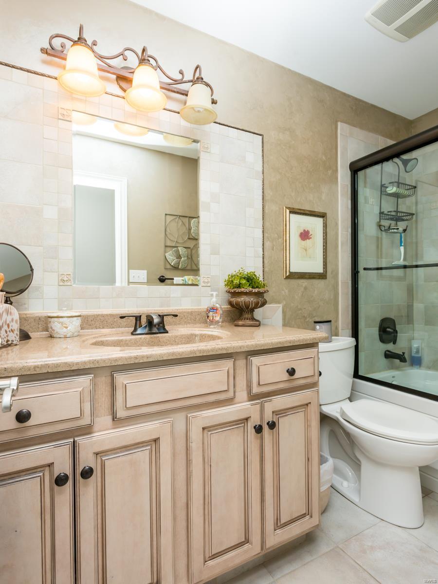 10327 Kennerly Road St. Louis, MO 63128 - Photo 31 of 57 Gallery Image 31