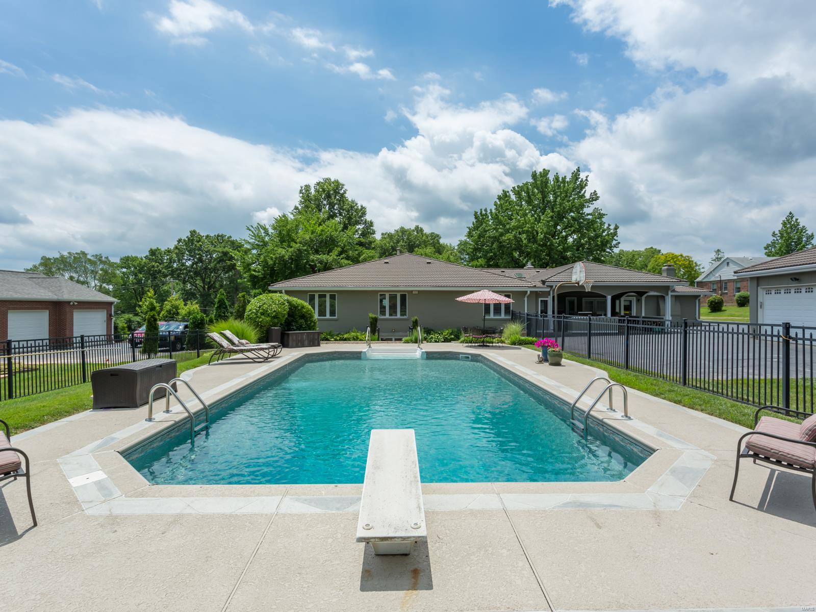 10327 Kennerly Road St. Louis, MO 63128 - Photo 51 of 57 Gallery Image 51