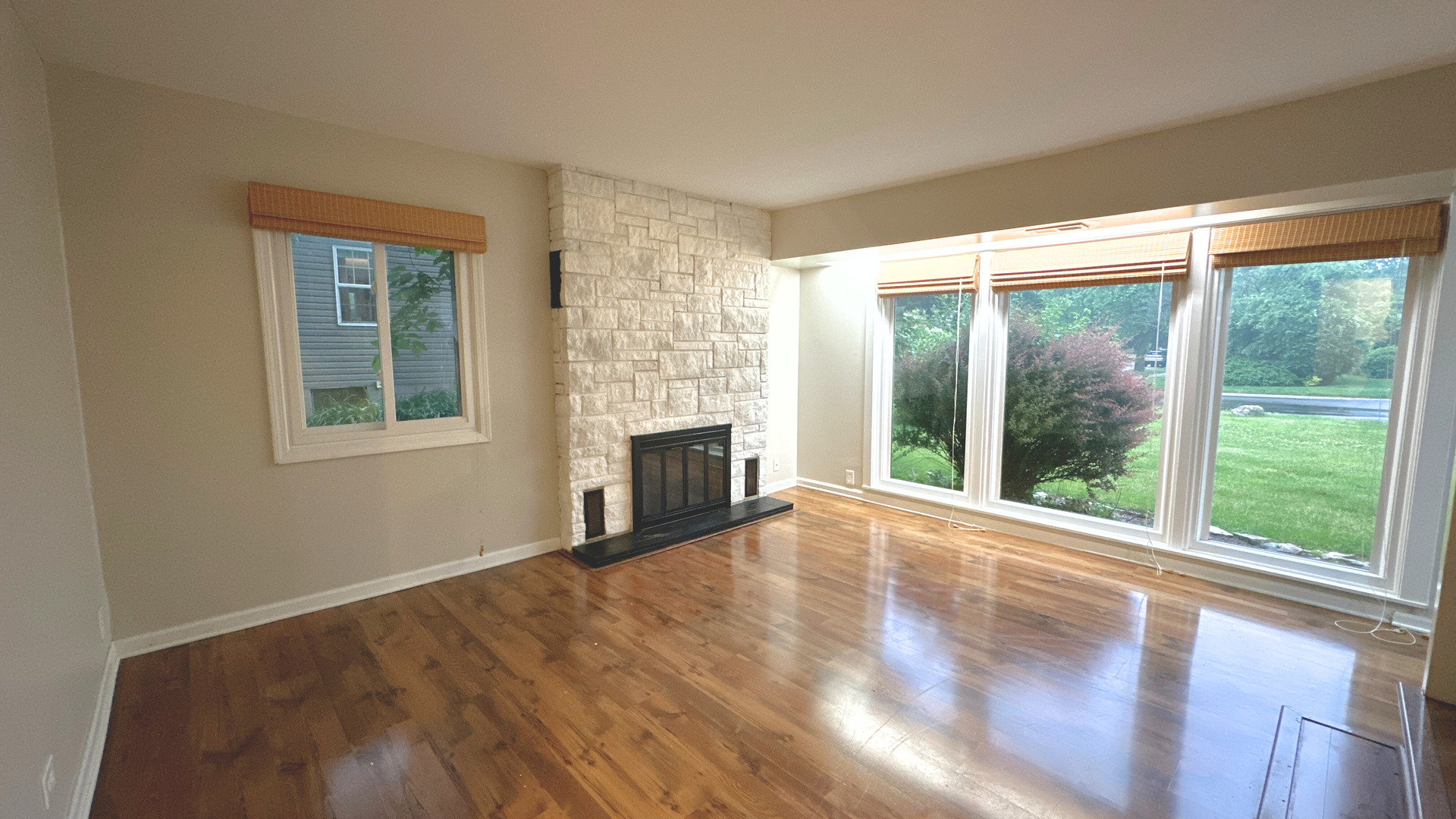 18210 Perth Avenue Homewood, IL 60430 - Photo 5 of 17