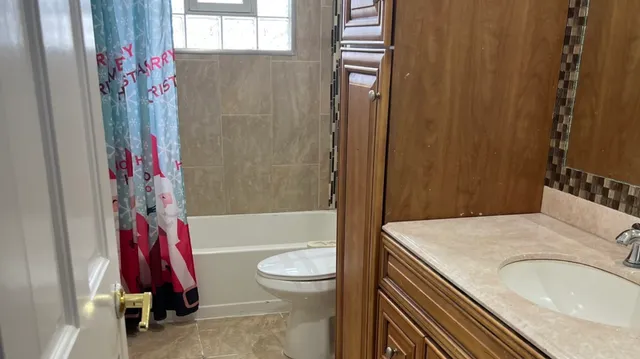 $2,900 | 8440 163rd Street, Tinley Park, IL 60487