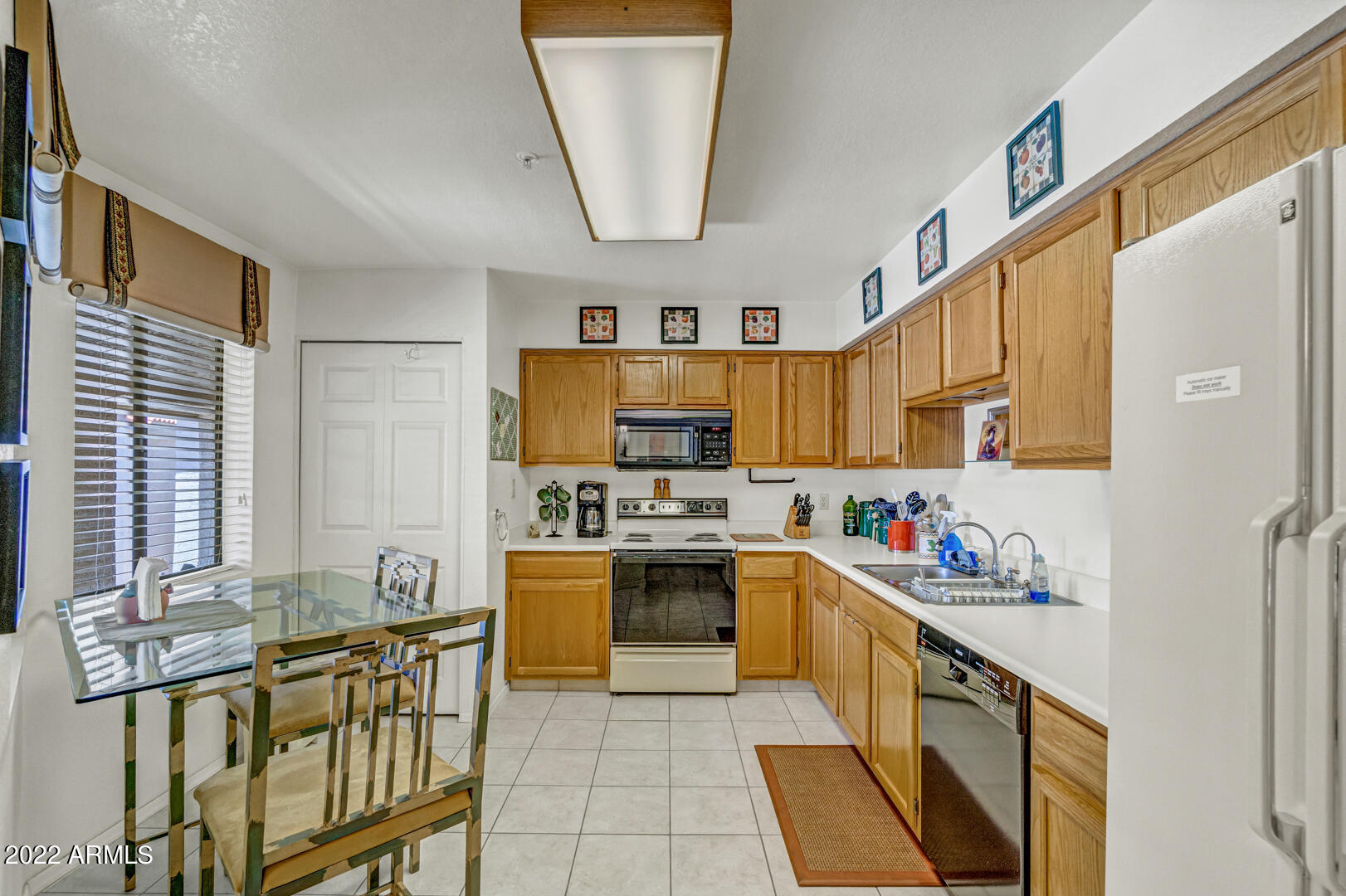 9460 East Mission Lane, Unit 214 Scottsdale, AZ 85258 - Photo 12 of 32 13-Mission