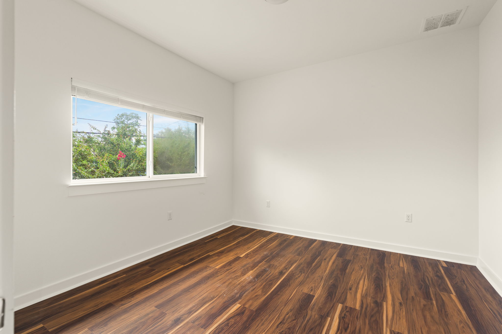 6800 Menchaca Road, Unit 9 Austin, TX 78745 - Photo 16 of 29