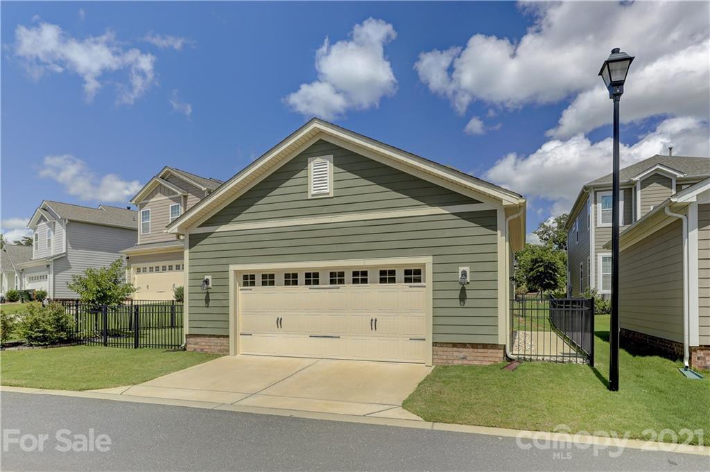 2016 Henslow Trail Tega Cay, SC 29708 - Photo 33 of 33 a front view of a house with a yard