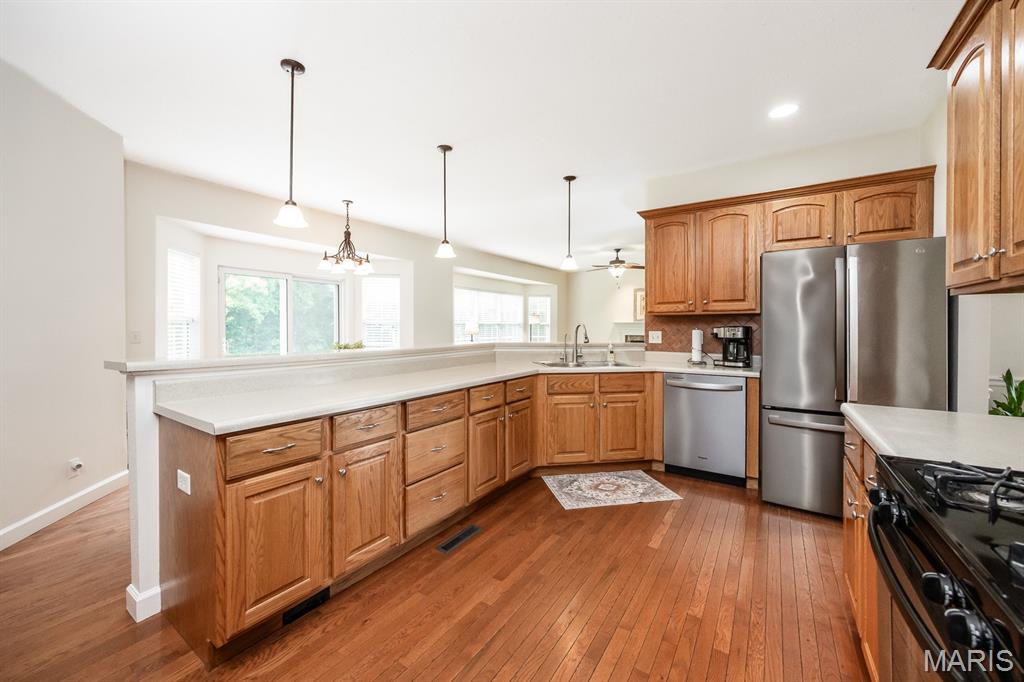 1120 Red Hawk Ridge Lane O'Fallon, IL 62269 - Photo 13 of 41