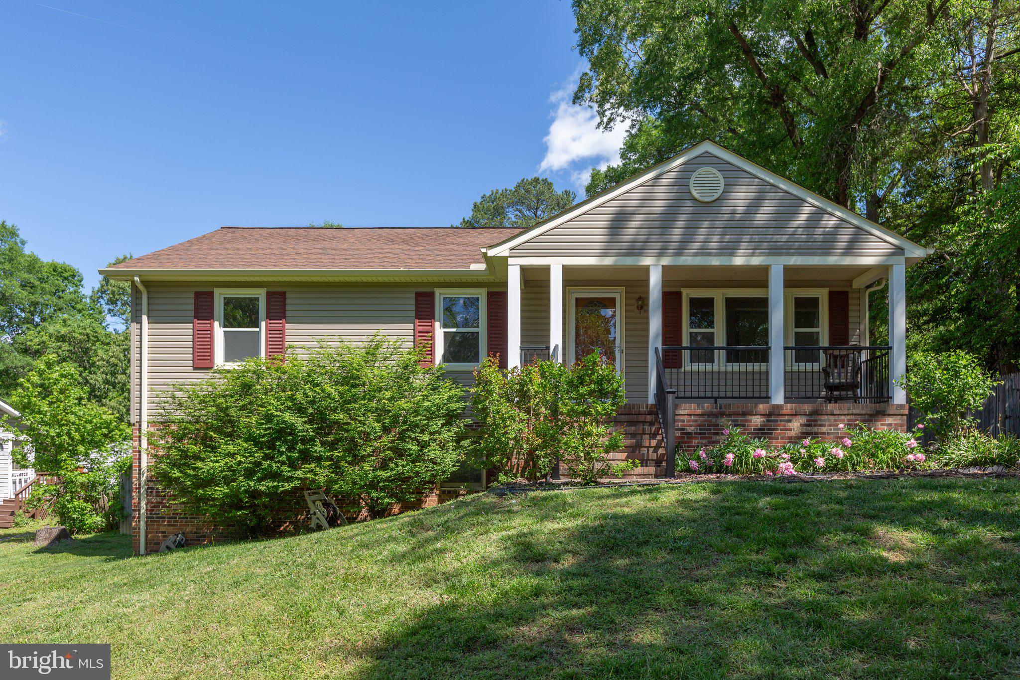 910 Ficklen Road Fredericksburg, VA 22405 - Photo 1 of 45 Welcome home!