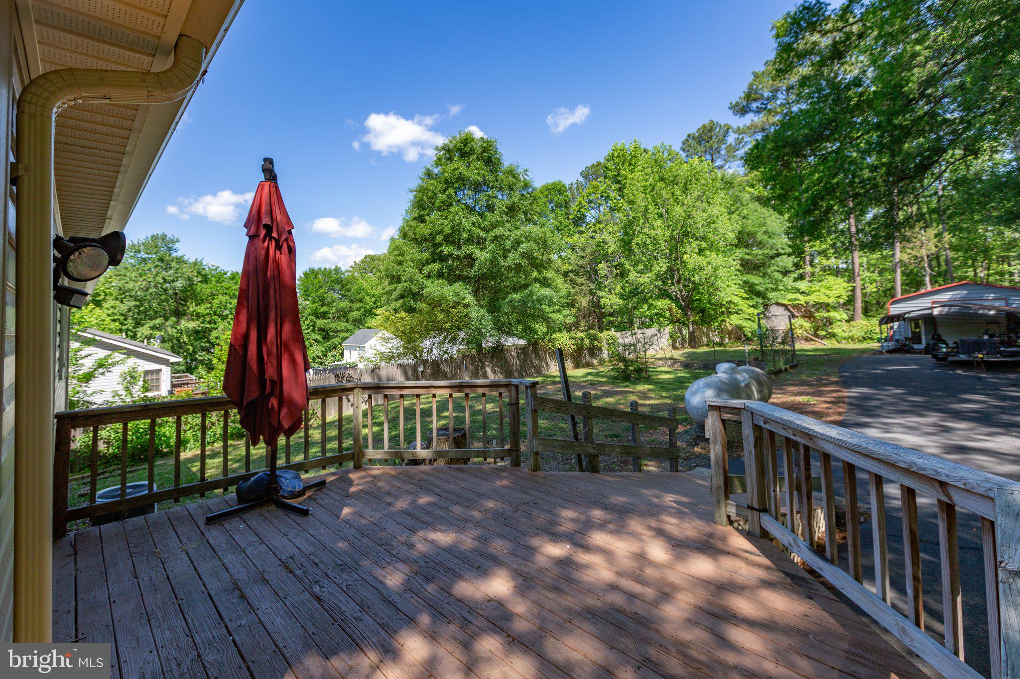 910 Ficklen Road Fredericksburg, VA 22405 - Photo 36 of 45 Back deck