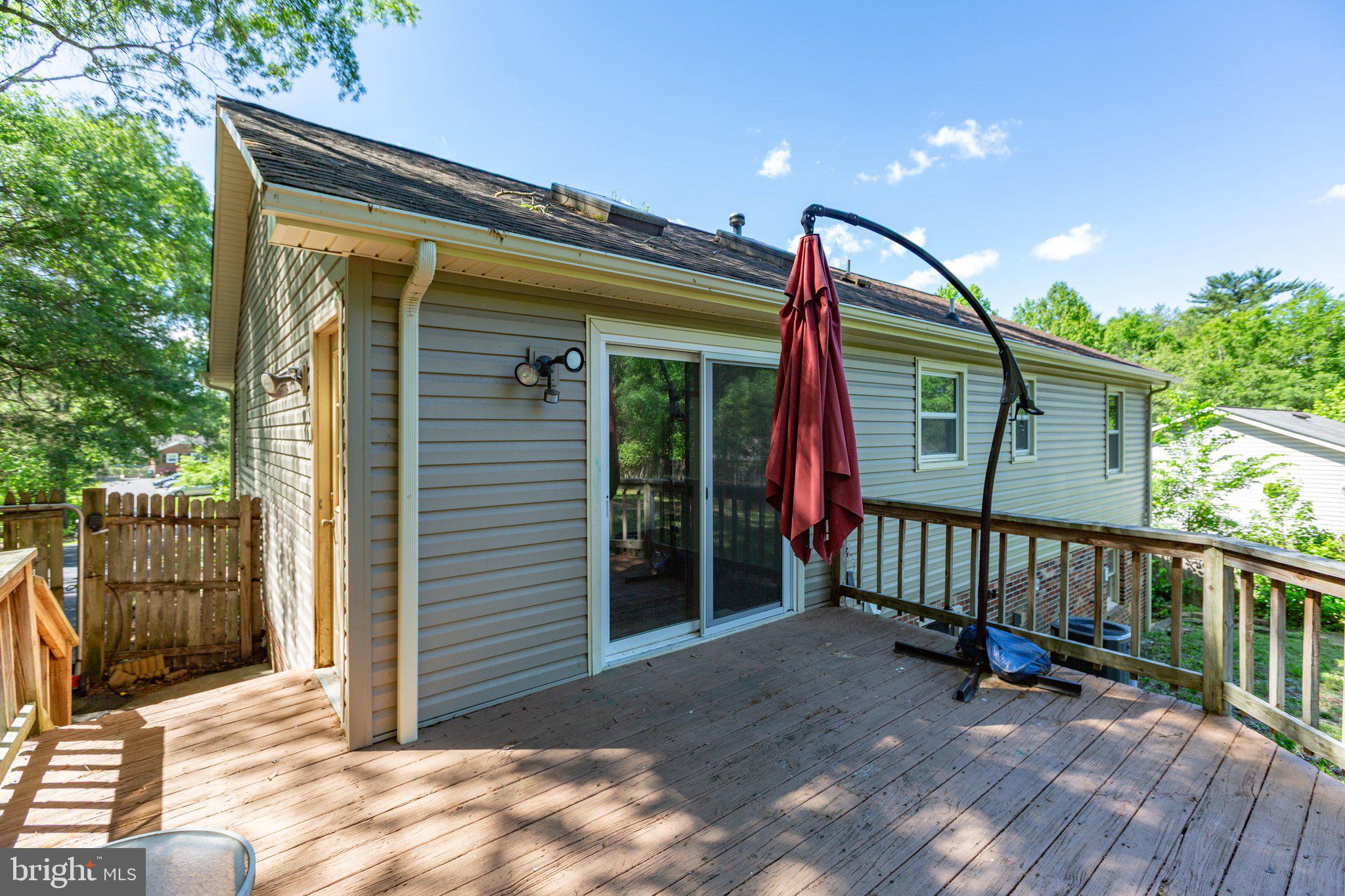 910 Ficklen Road Fredericksburg, VA 22405 - Photo 37 of 45 Tons of space for entertaining