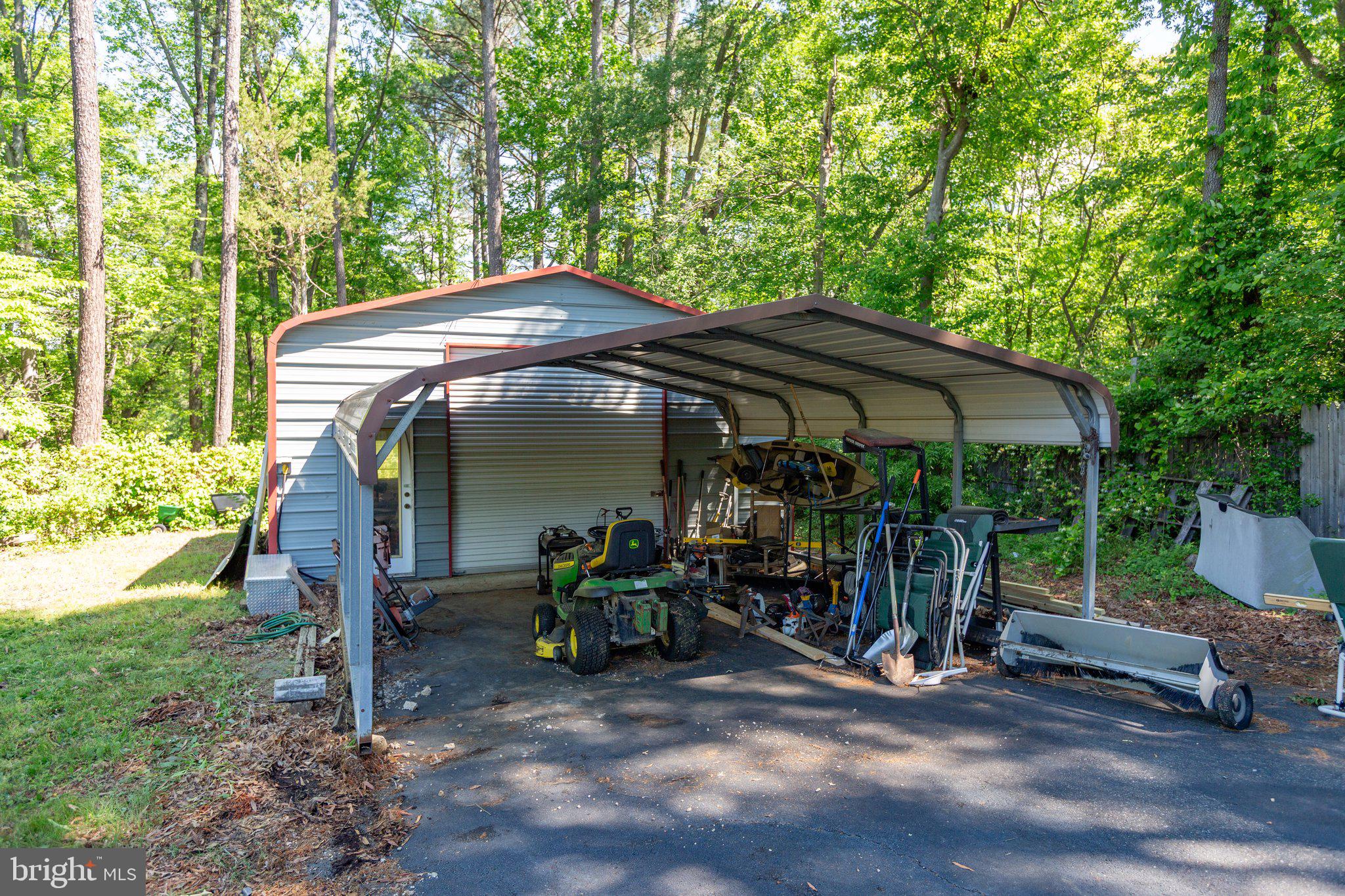 910 Ficklen Road Fredericksburg, VA 22405 - Photo 41 of 45 Parking aplenty!