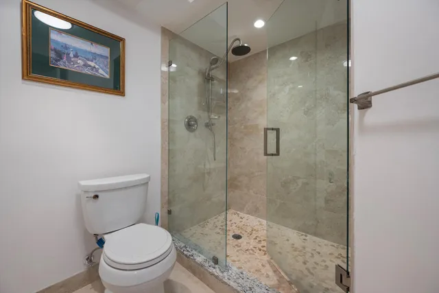 $1,159,000 | 3250 South Ocean Boulevard, Unit 401S, Palm Beach, FL 33480