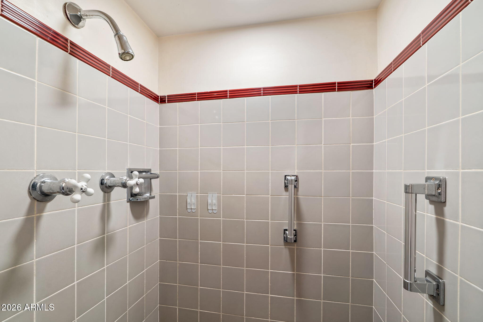 102 East Bethany Home Road Phoenix, AZ 85012 - Photo 24 of 29 40-web-or-mls-DSC_8040