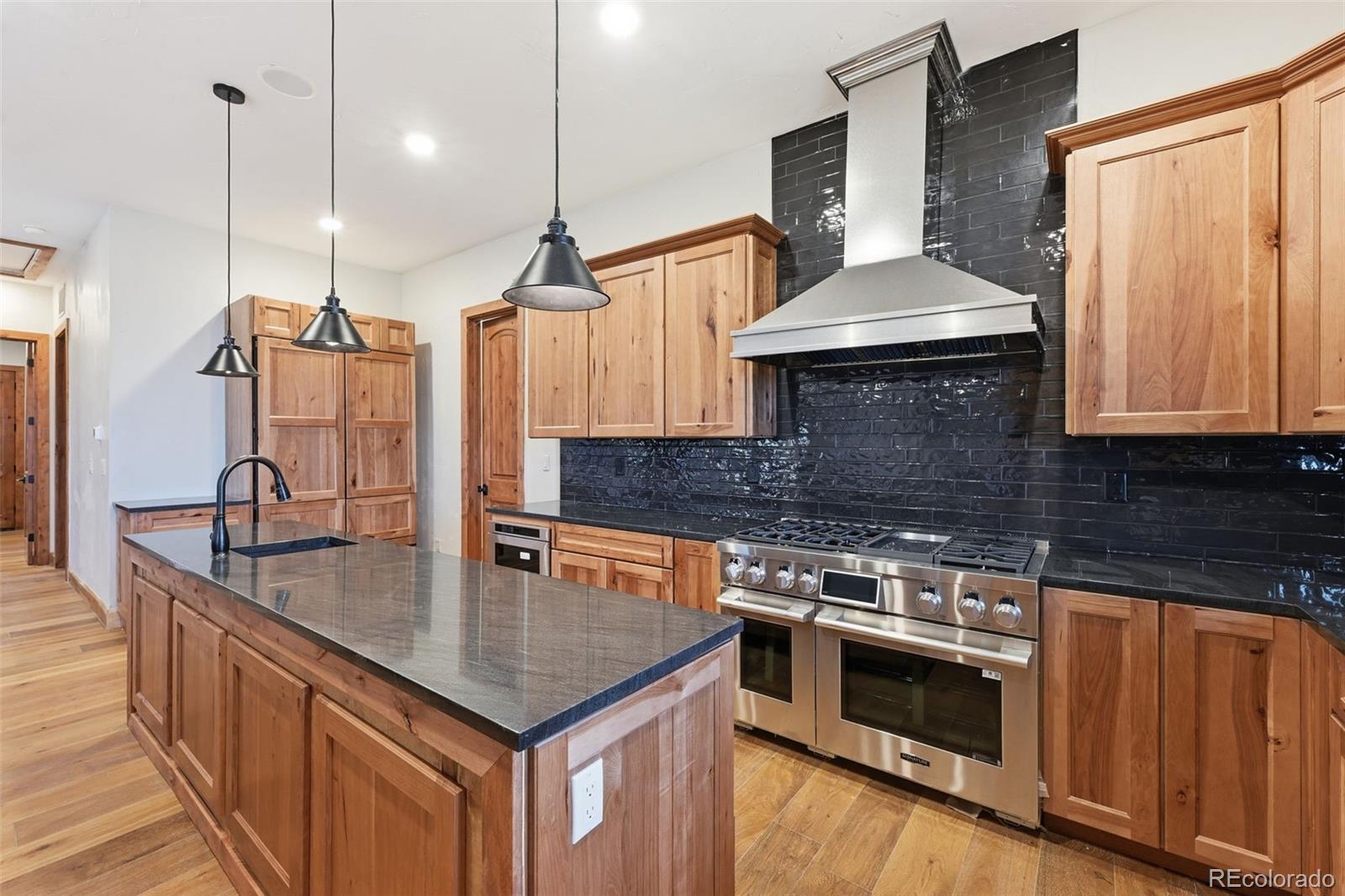 5320 Dual Rey Point Sedalia, CO 80135 - Photo 6 of 47