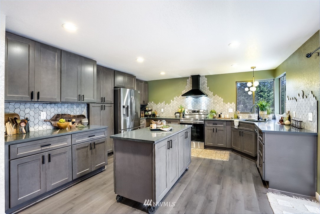 22022 2nd Place West Bothell, WA 98021 - Photo 12 of 39
