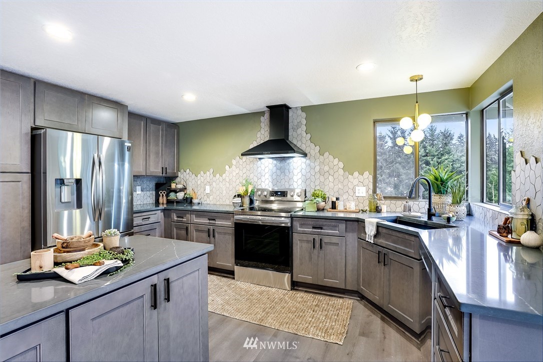 22022 2nd Place West Bothell, WA 98021 - Photo 13 of 39