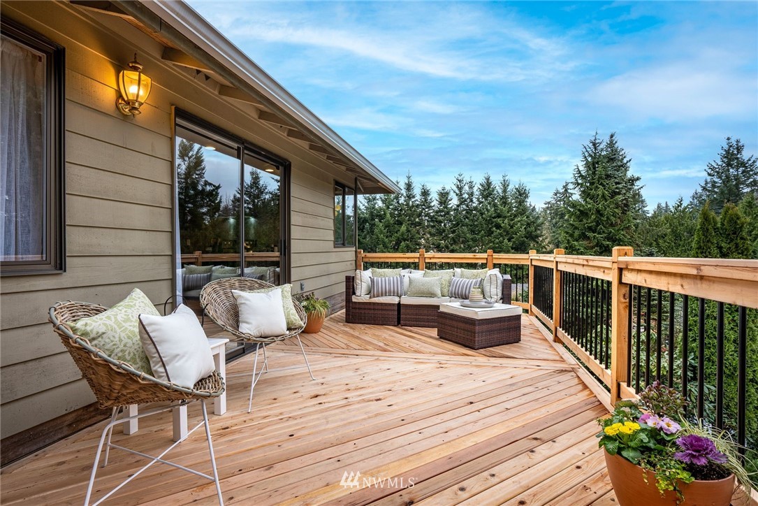 22022 2nd Place West Bothell, WA 98021 - Photo 17 of 39
