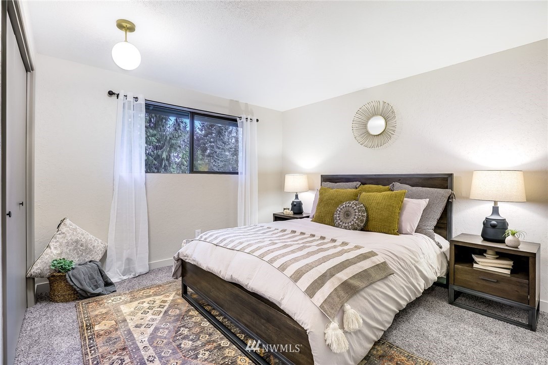 22022 2nd Place West Bothell, WA 98021 - Photo 22 of 39