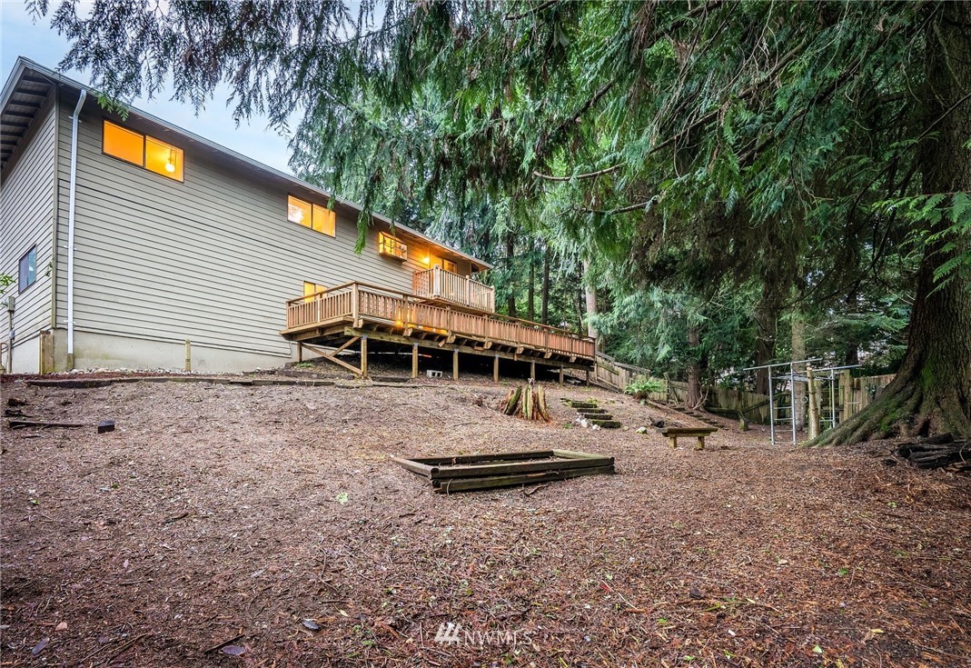 22022 2nd Place West Bothell, WA 98021 - Photo 32 of 39