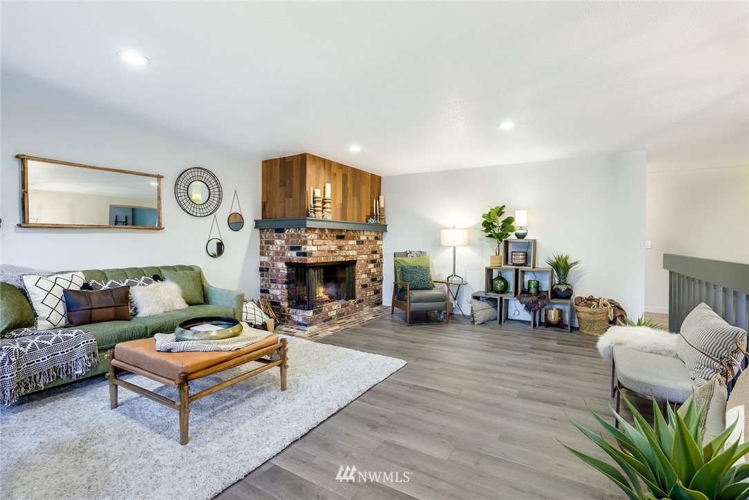 22022 2nd Place West Bothell, WA 98021 - Photo 6 of 39