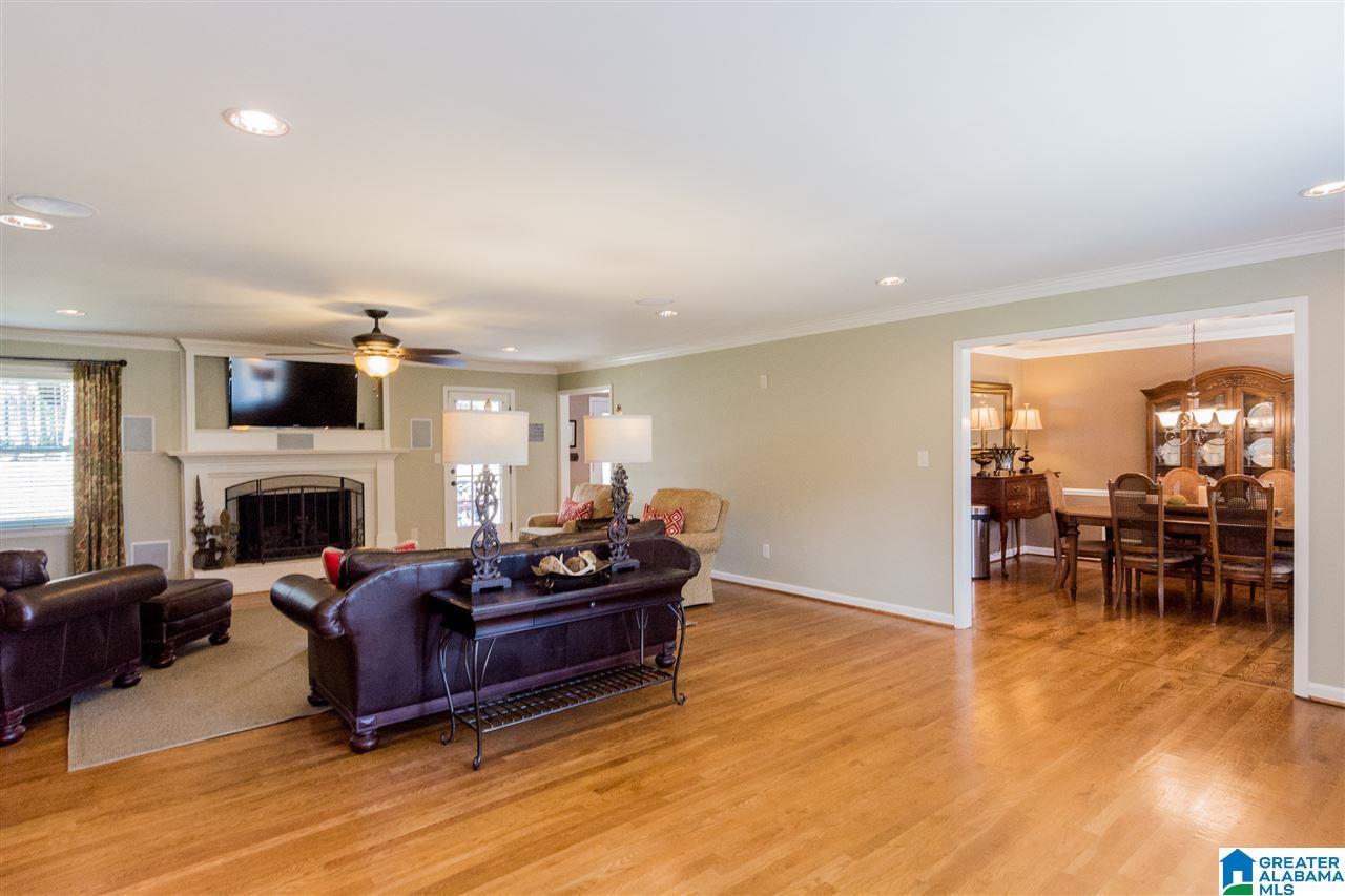 1330 Anglewood Drive Birmingham, AL 35216 - Photo 9 of 50