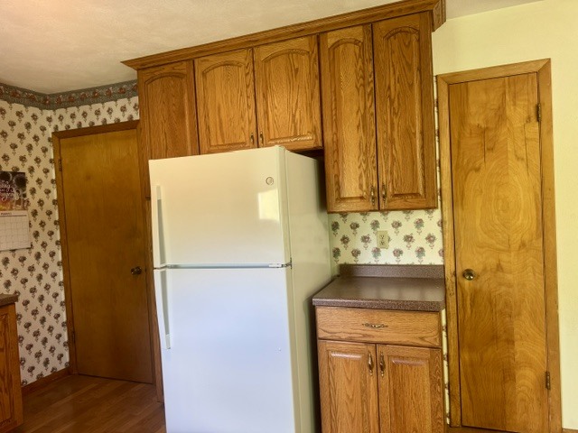 2613 North 11th Street Clinton, IA 52732 - Photo 5 of 32