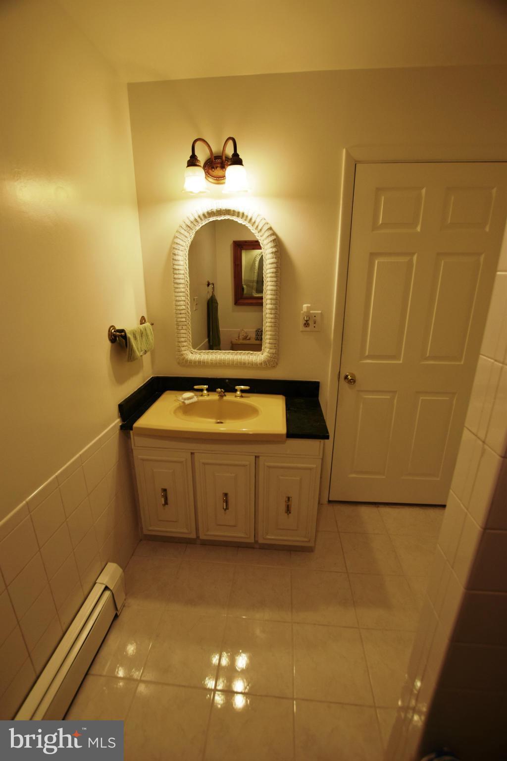4551 Ten Oaks Road Dayton, MD 21036 - Photo 20 of 30 Hall Bath
