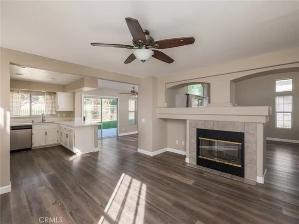 $3,300 | 43465 Corte Barbaste, Temecula, CA 92592